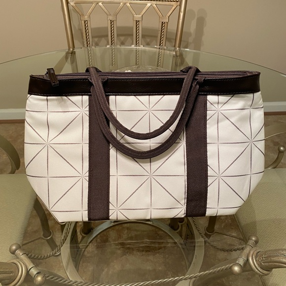 Rachel Ray Insulated Lunch Tote (NWOT) - Picture 2 of 12